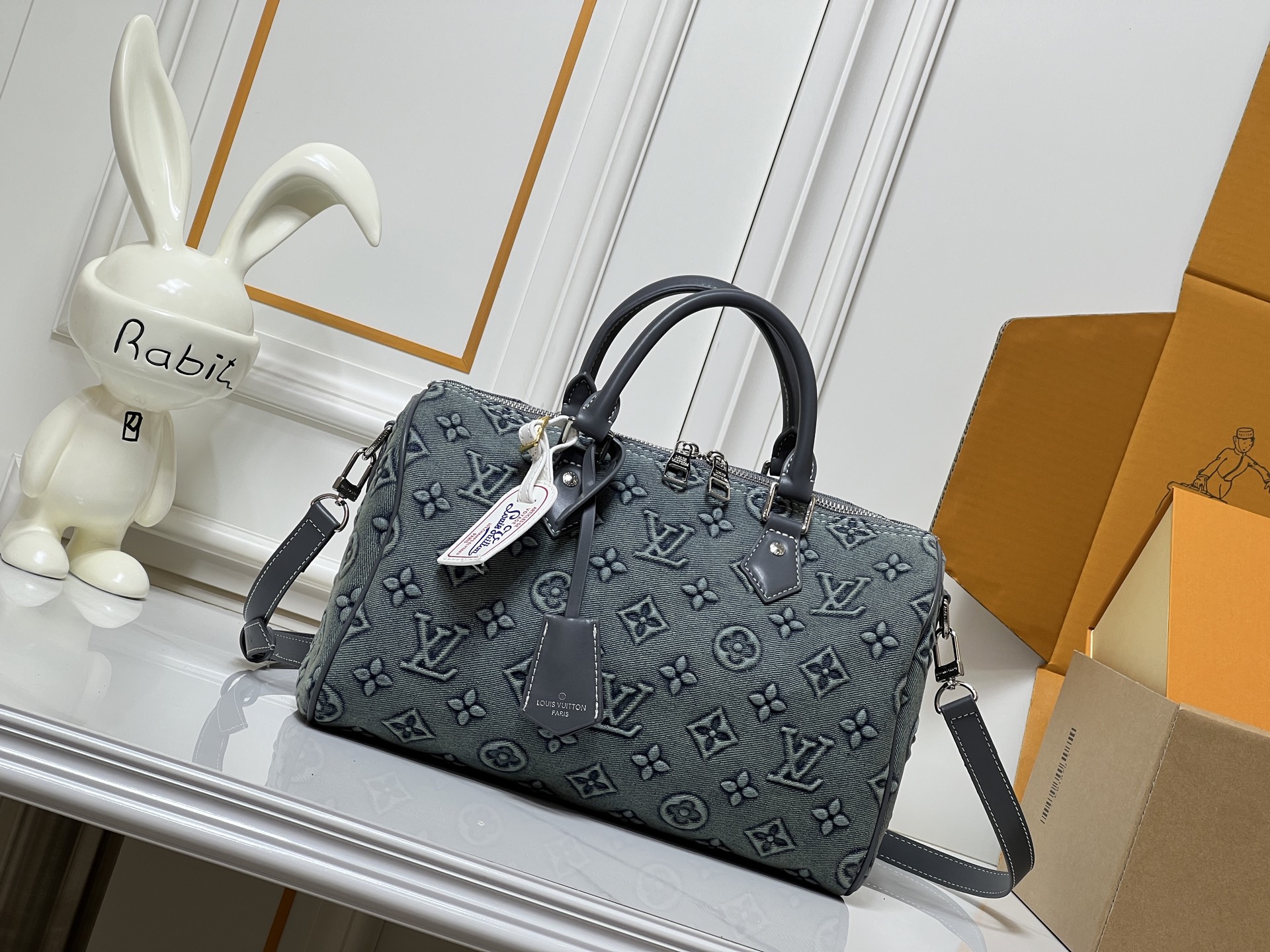Louis Vuitton LV Classic Handbag Premium Canvas Model 46358 Magnetic Lock Business Casual Fashion Bag